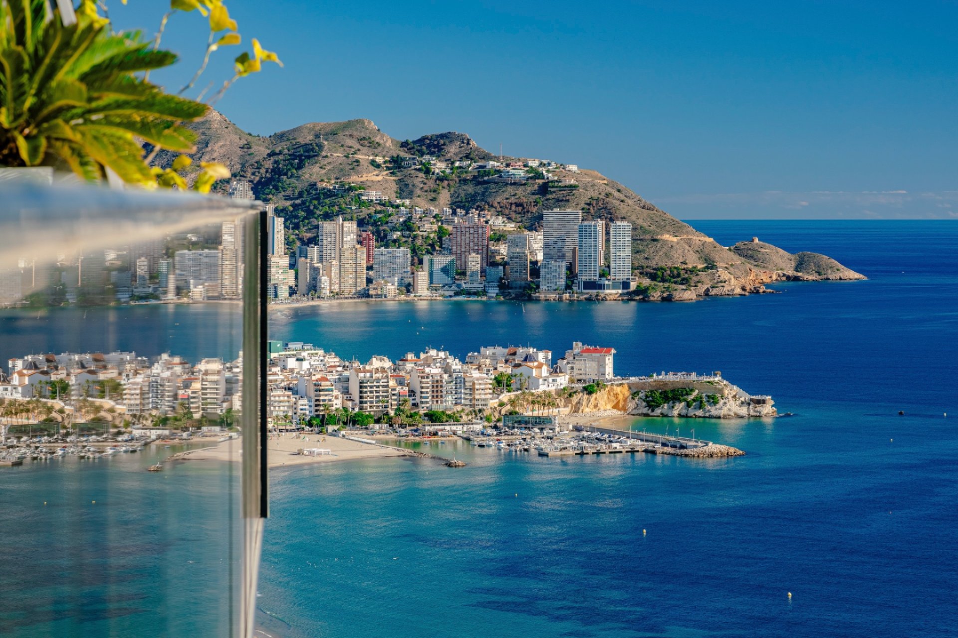 Resale - apartment -
Benidorm