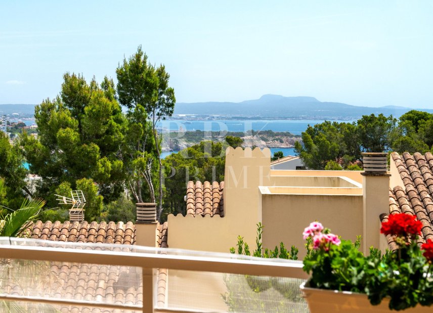 Resale - apartment -
Calvià - Bendinat