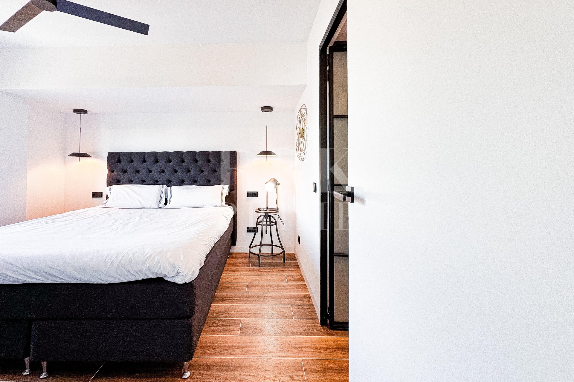 Resale - apartment -
Calvià - Puerto Portals