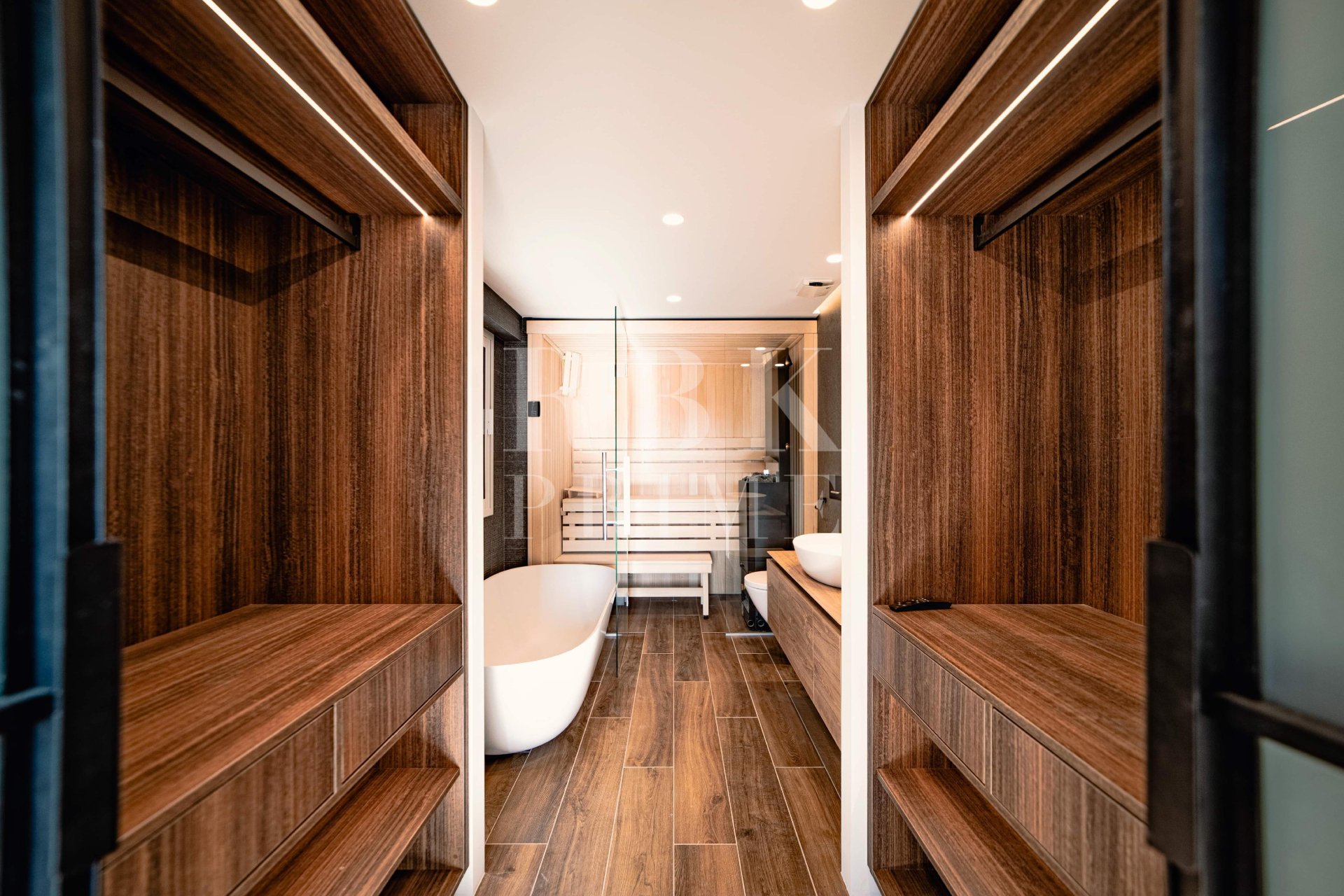 Resale - apartment -
Calvià - Puerto Portals