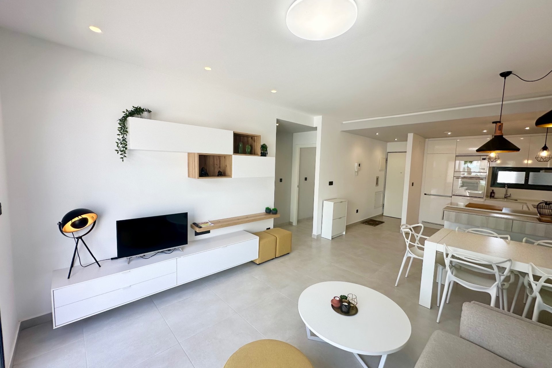 Resale - apartment -
Guardamar del Segura - El Raso