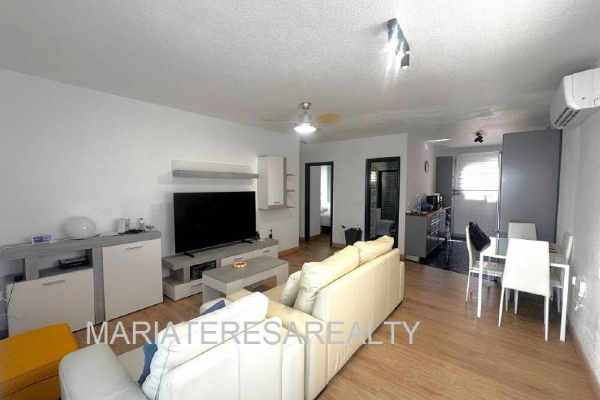 Resale - apartment -
Los Alcazares - La Dorada