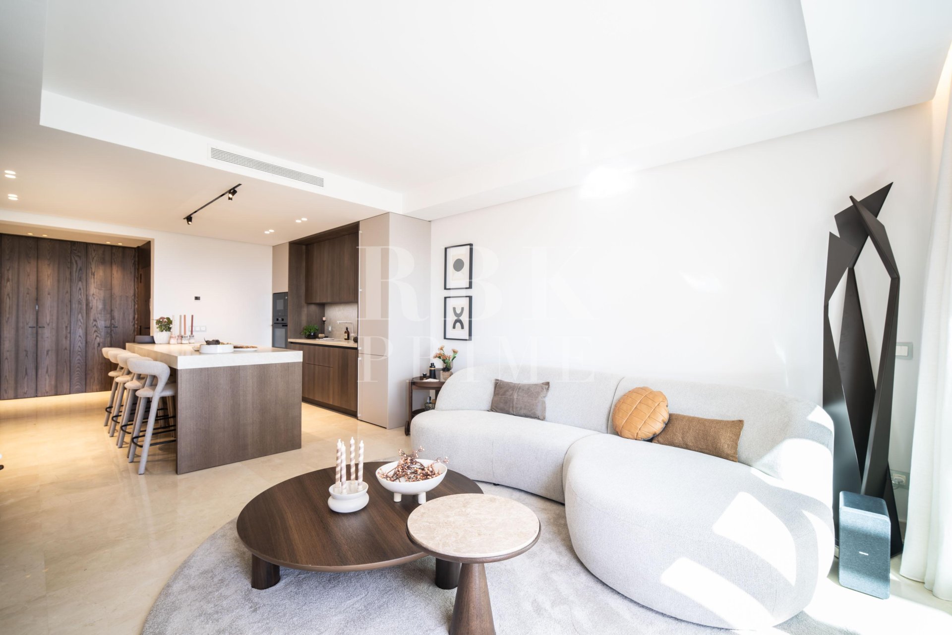 Resale - apartment -
Malaga - Benahavís