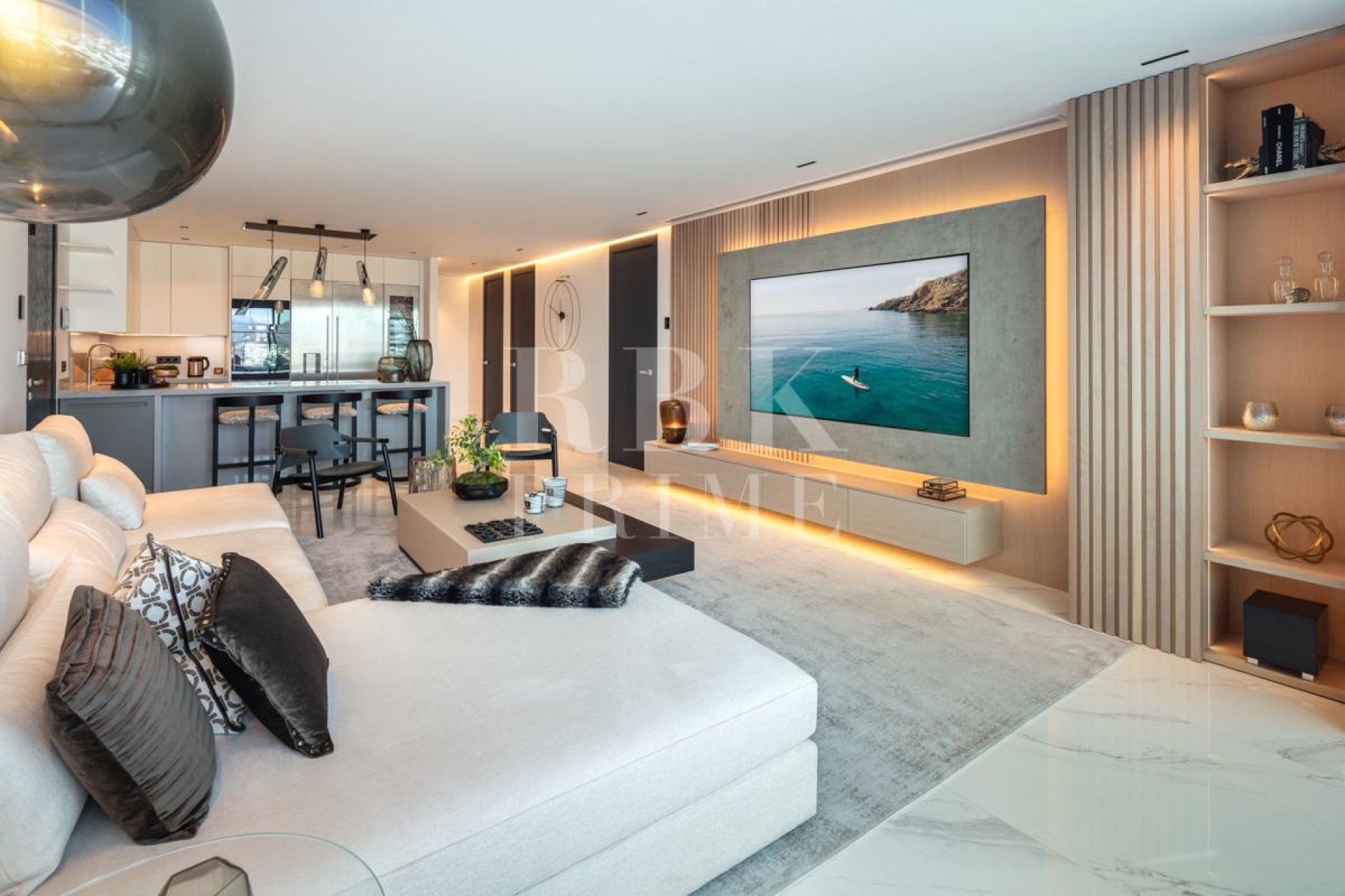 Resale - apartment -
Malaga - Nueva Andalucía