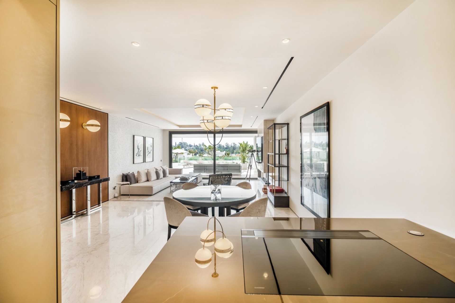Resale - apartment -
Marbella - Golden Mile
