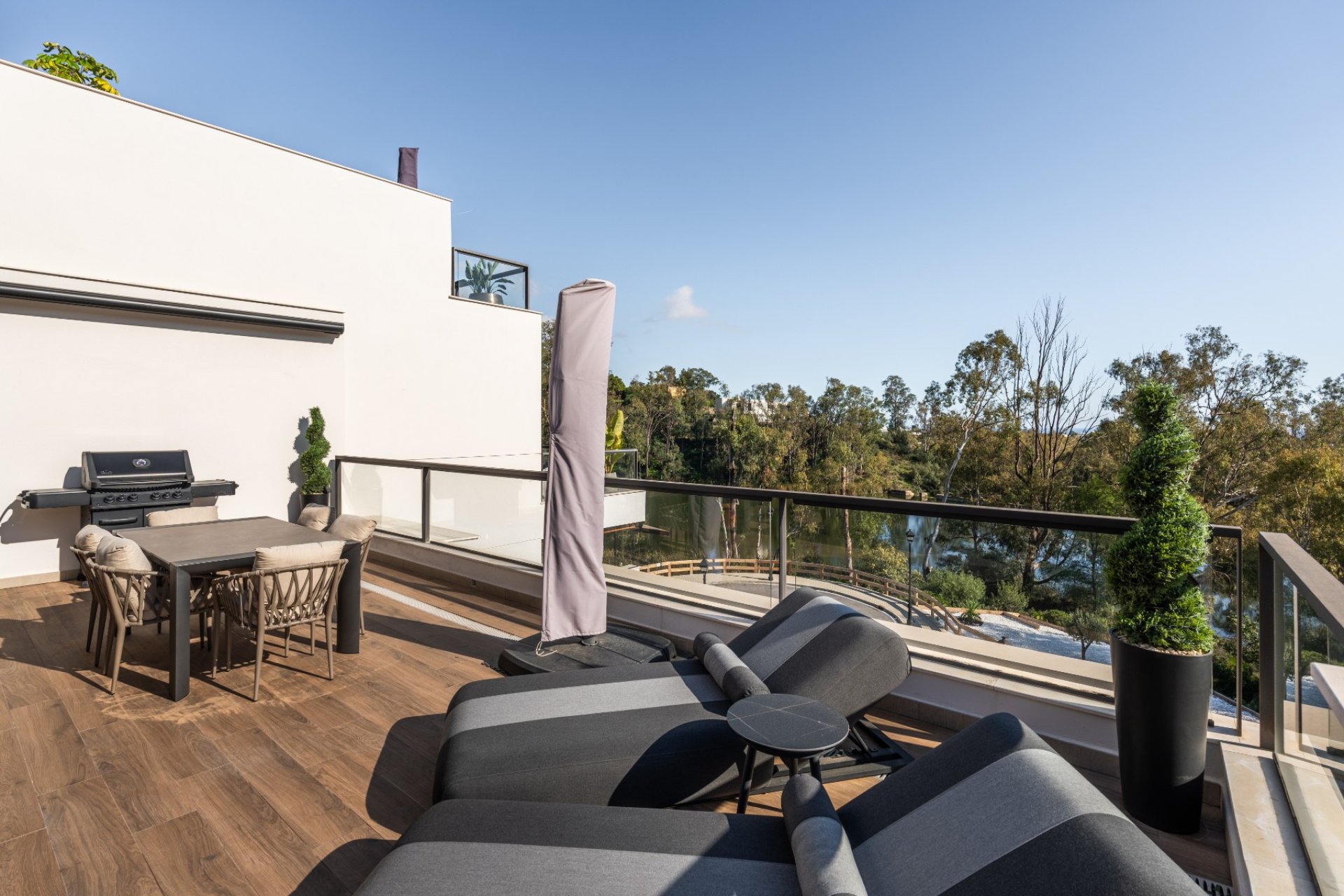 Resale - apartment -
Marbella - Nueva Andalucía