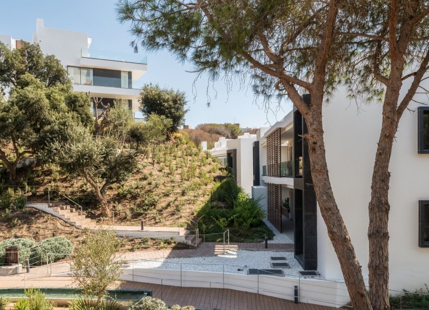 Resale - apartment -
Marbella