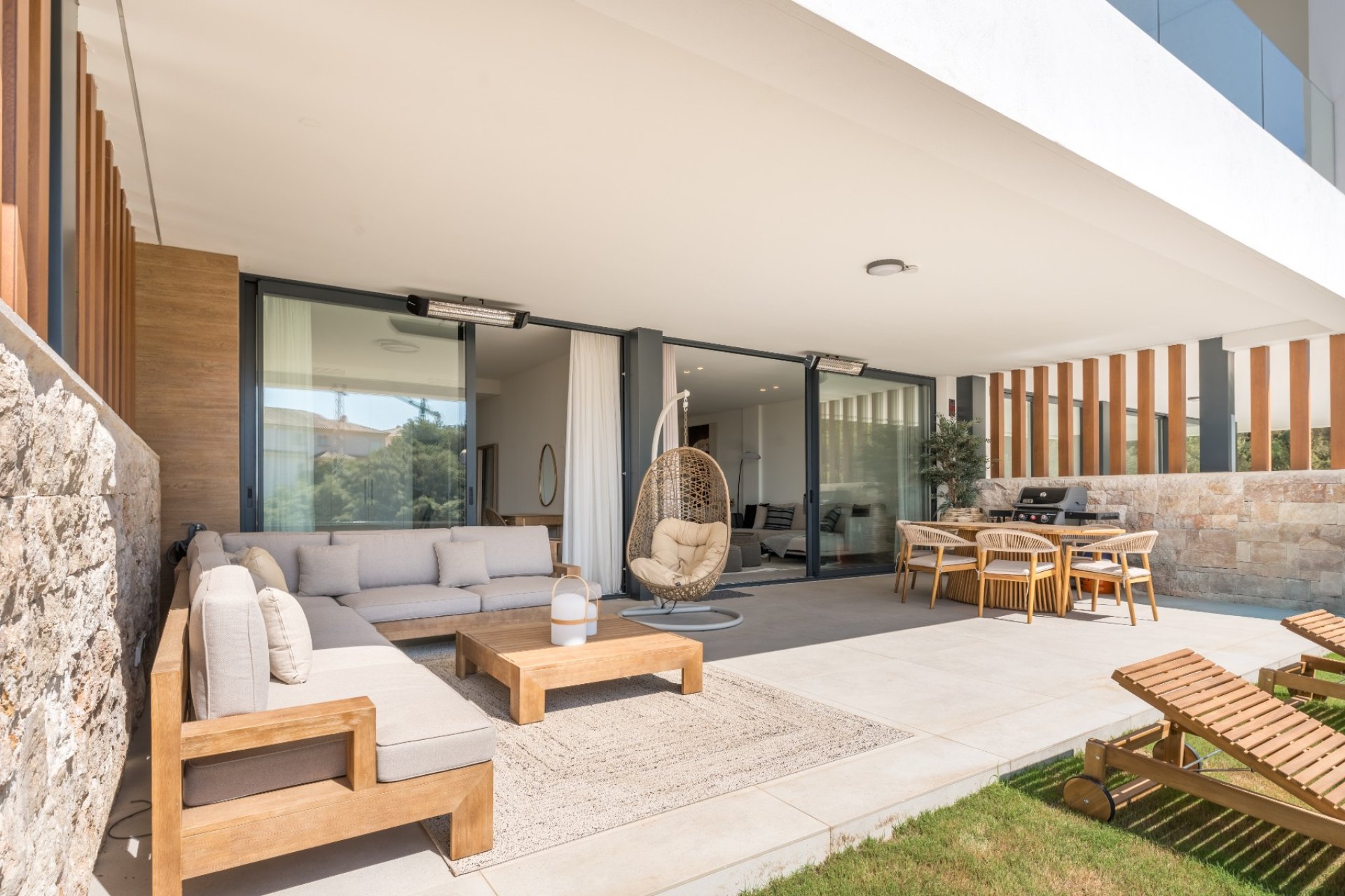 Resale - apartment -
Marbella