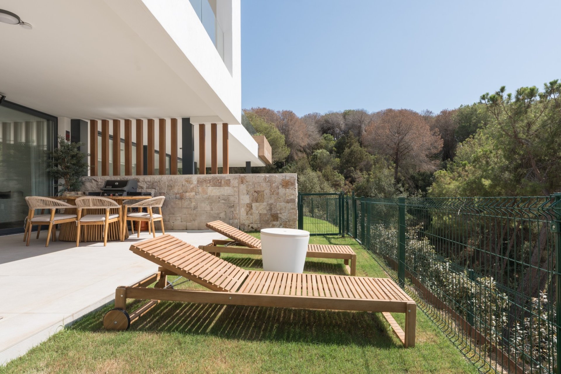 Resale - apartment -
Marbella