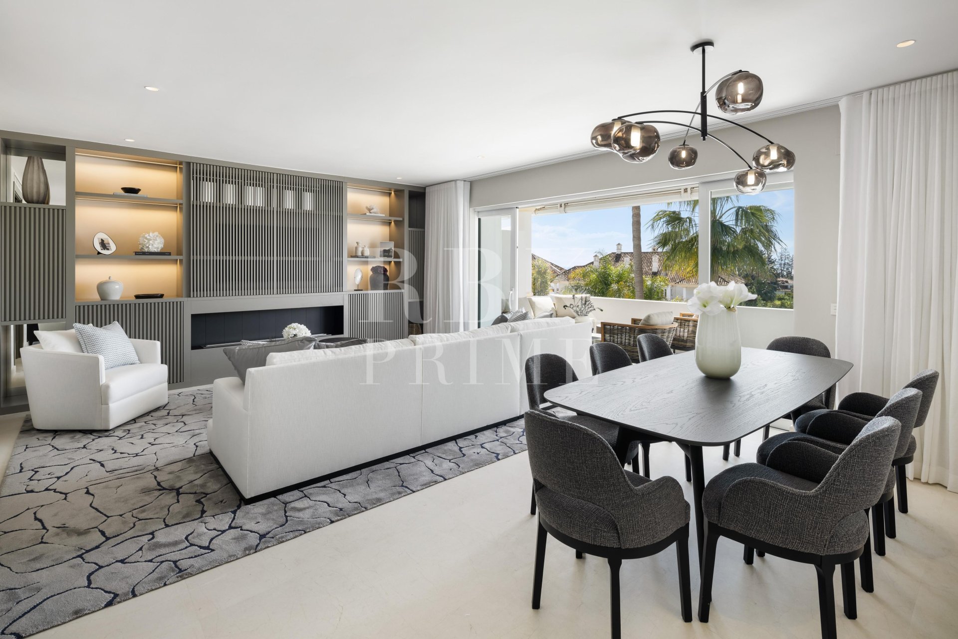 Resale - apartment -
Marbella