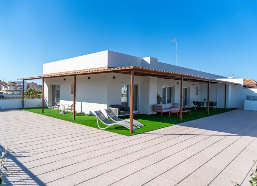 Resale - apartment -
Orihuela Costa - La Zenia