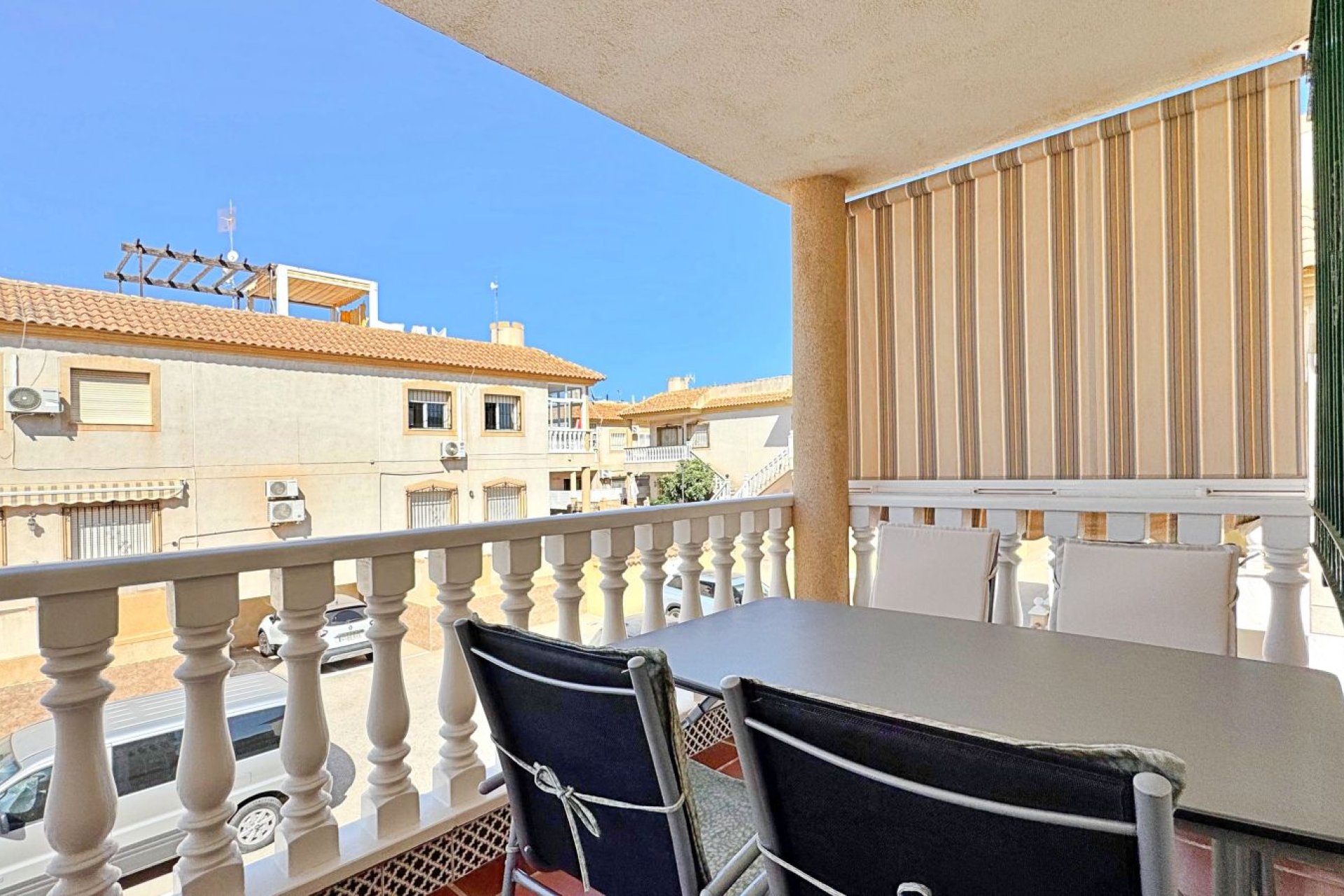Resale - apartment -
Orihuela Costa - La Zenia