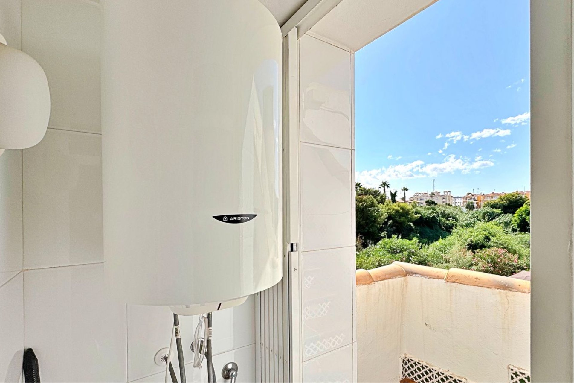 Resale - apartment -
Orihuela Costa - La Zenia