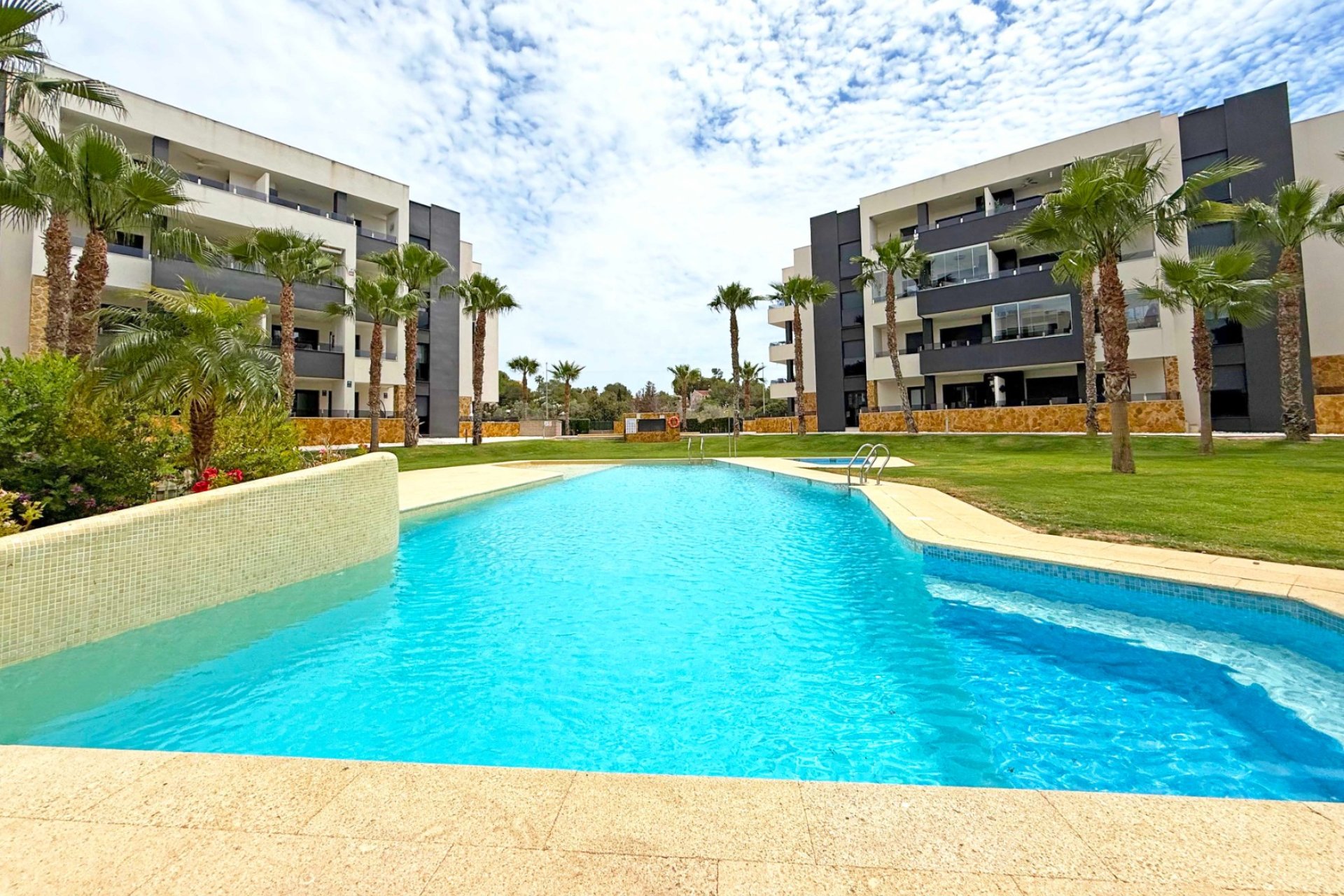 Resale - apartment -
Orihuela Costa - Los Altos