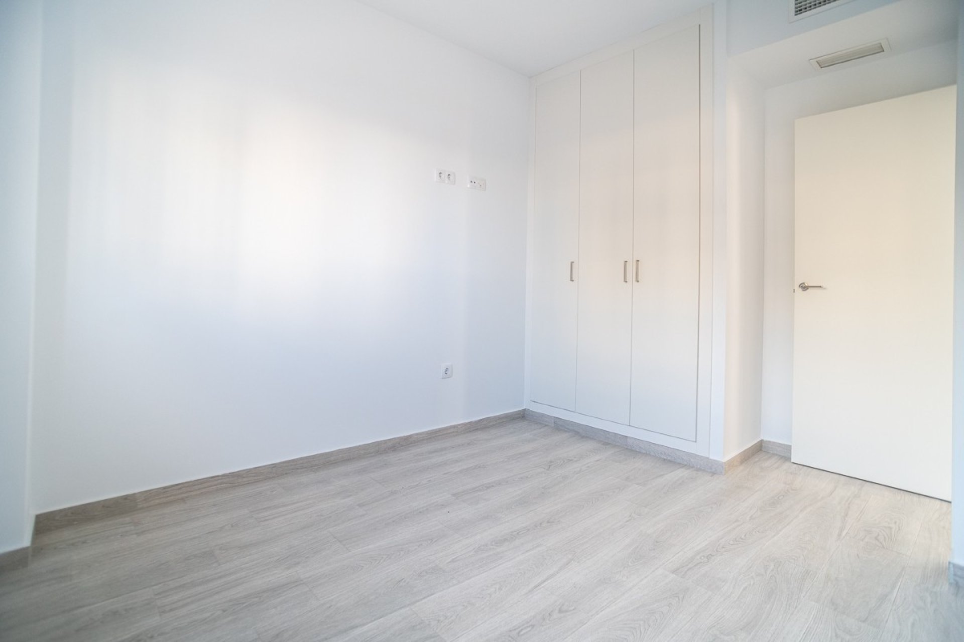 Resale - apartment -
Orihuela Costa - Los Dolses