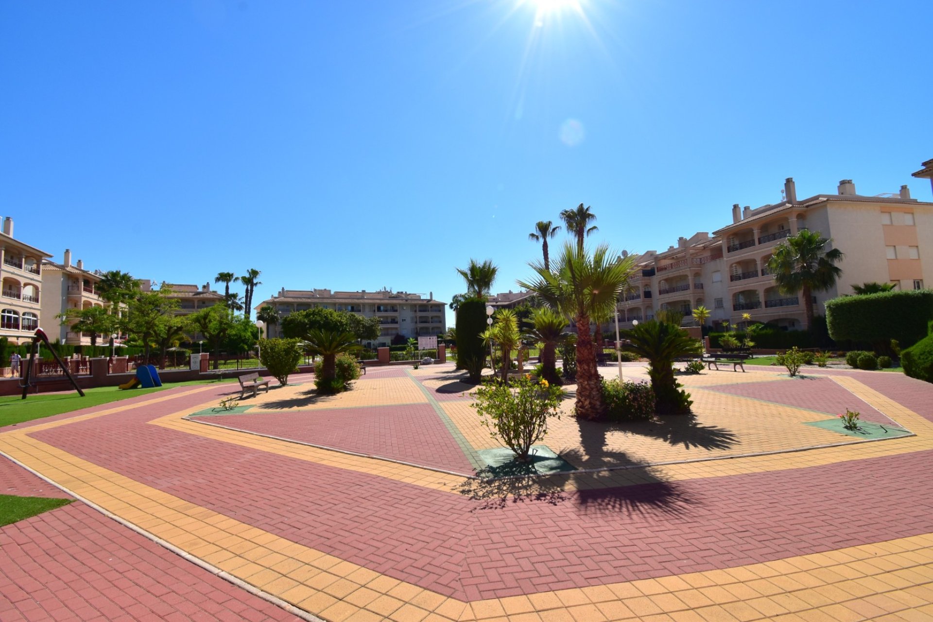 Resale - apartment -
Orihuela Costa - Playa Flamenca