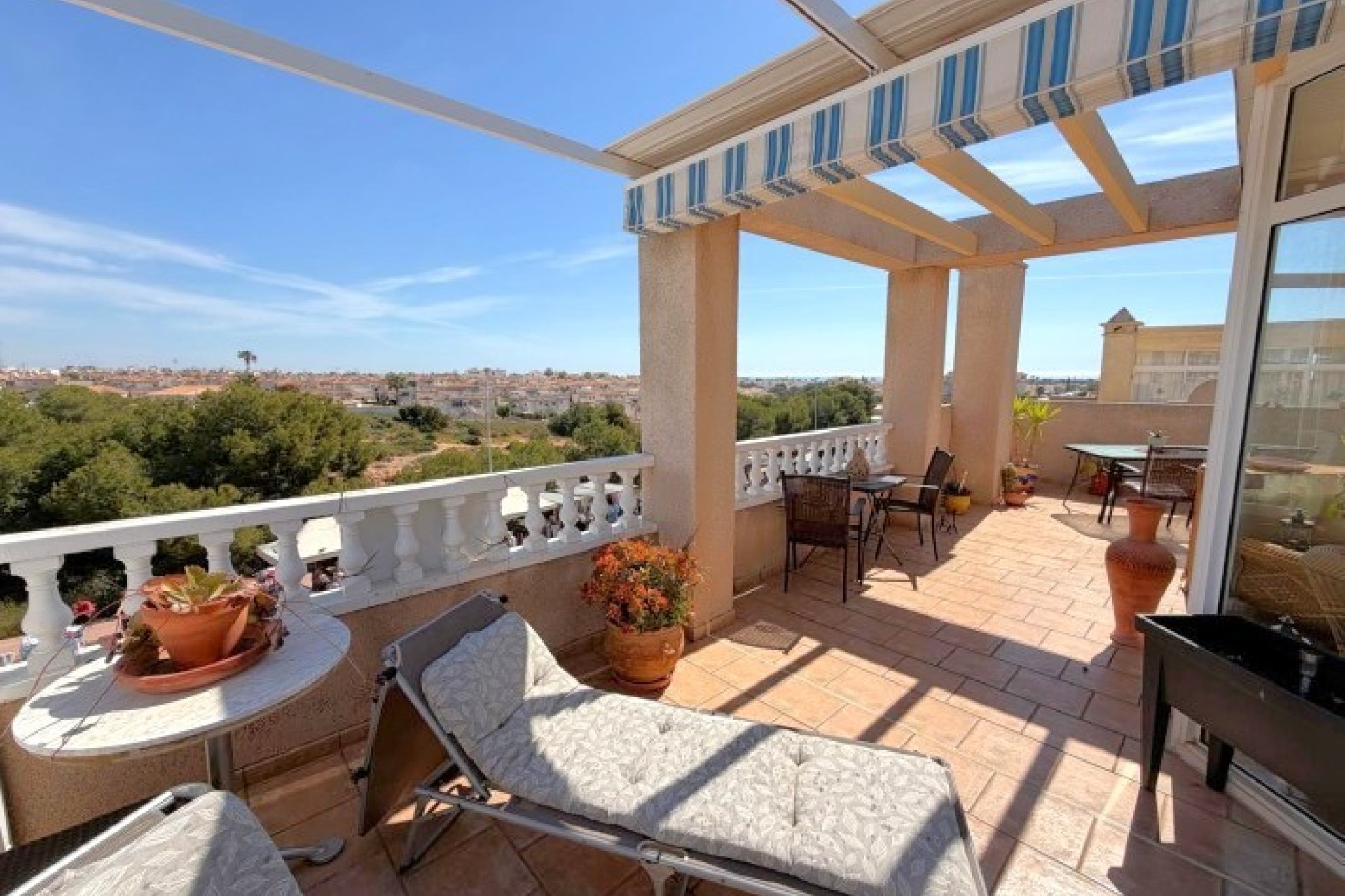 Resale - apartment -
Orihuela Costa - Playa Flamenca