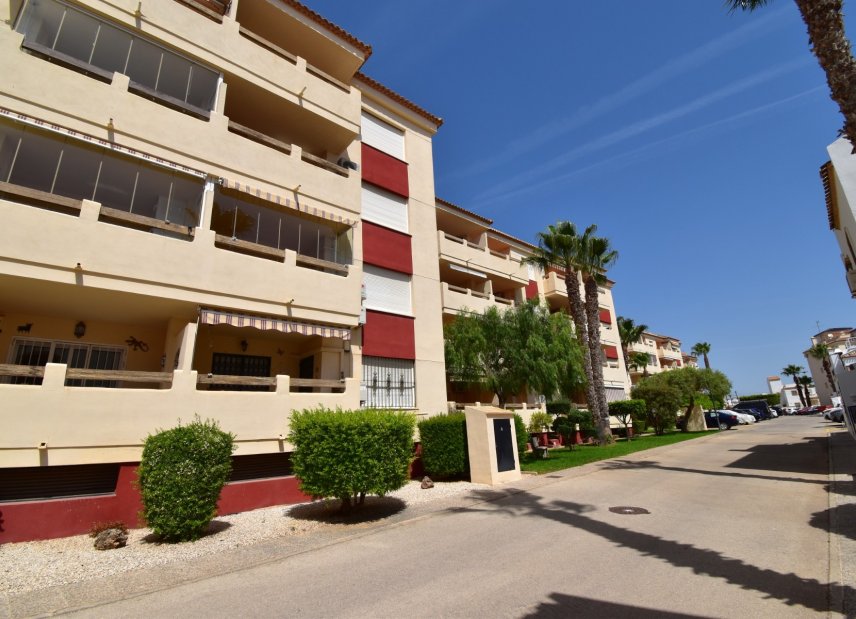 Resale - apartment -
Orihuela Costa - Playa Flamenca