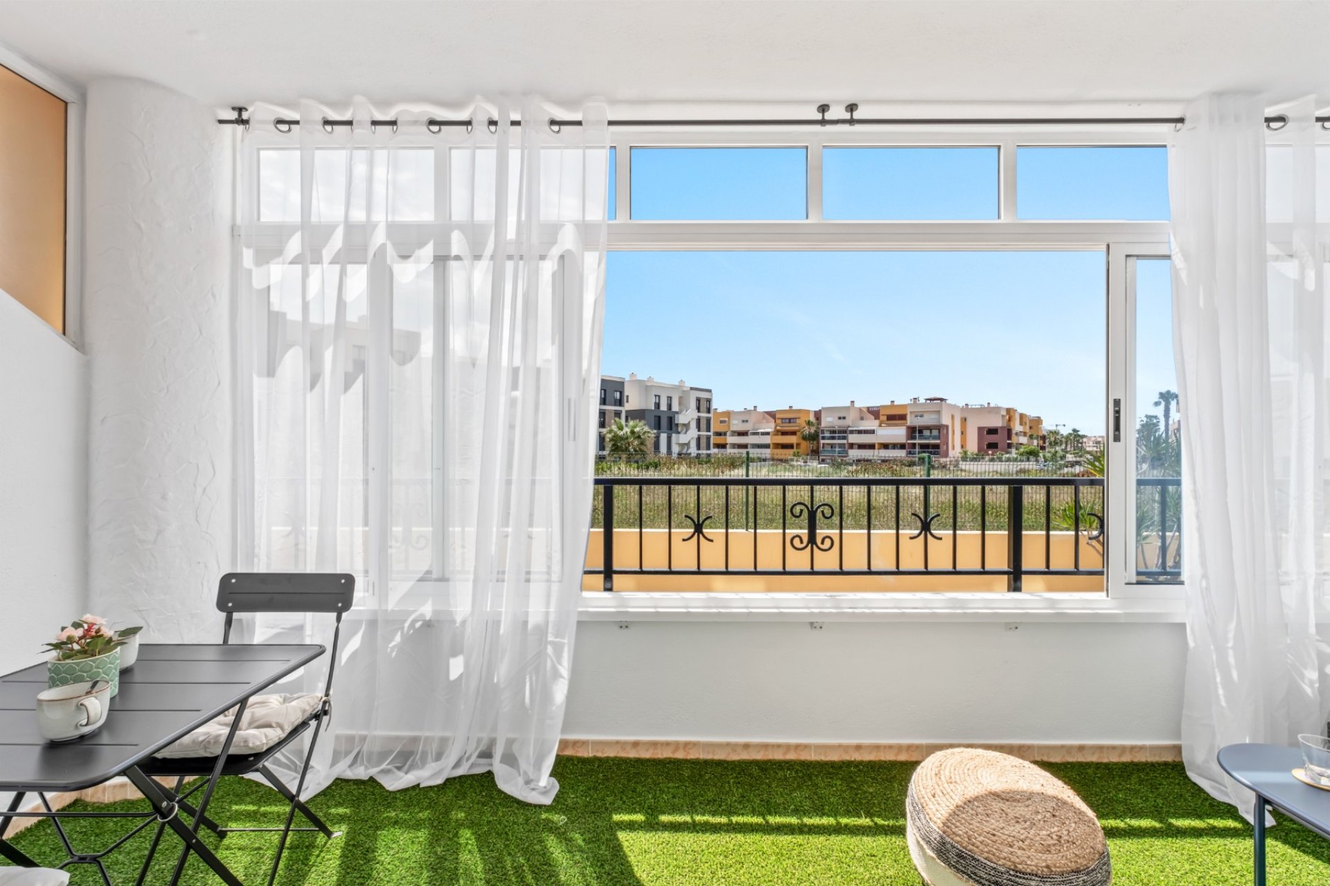 Resale - apartment -
Orihuela Costa - Playa Flamenca