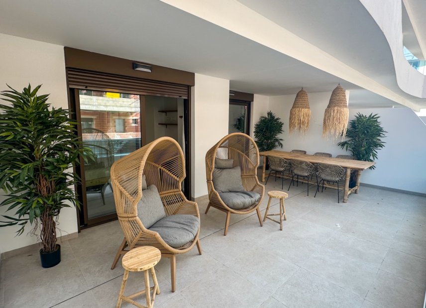 Resale - apartment -
Orihuela Costa - Playa Flamenca