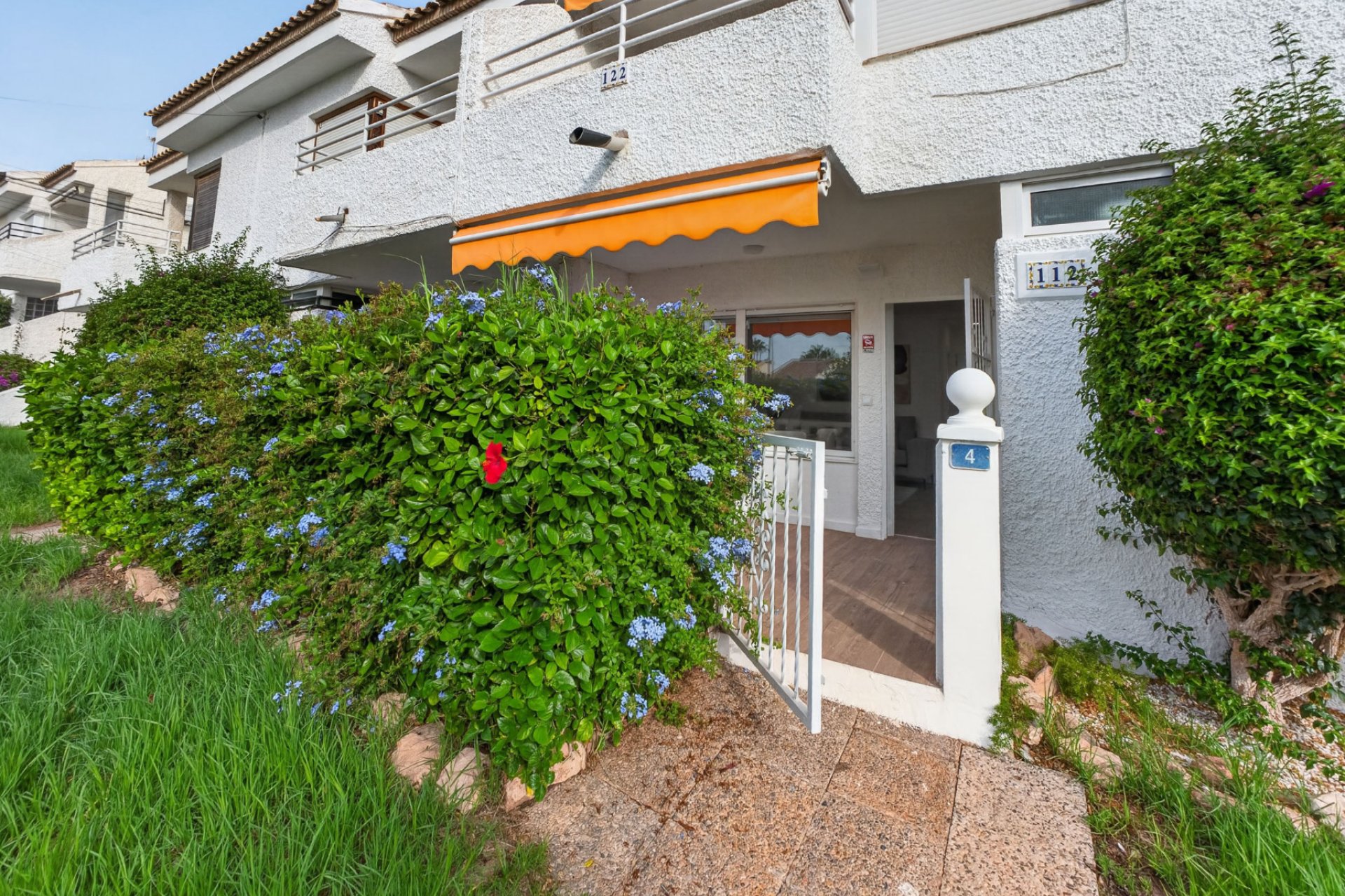 Resale - apartment -
Orihuela Costa - Villamartín
