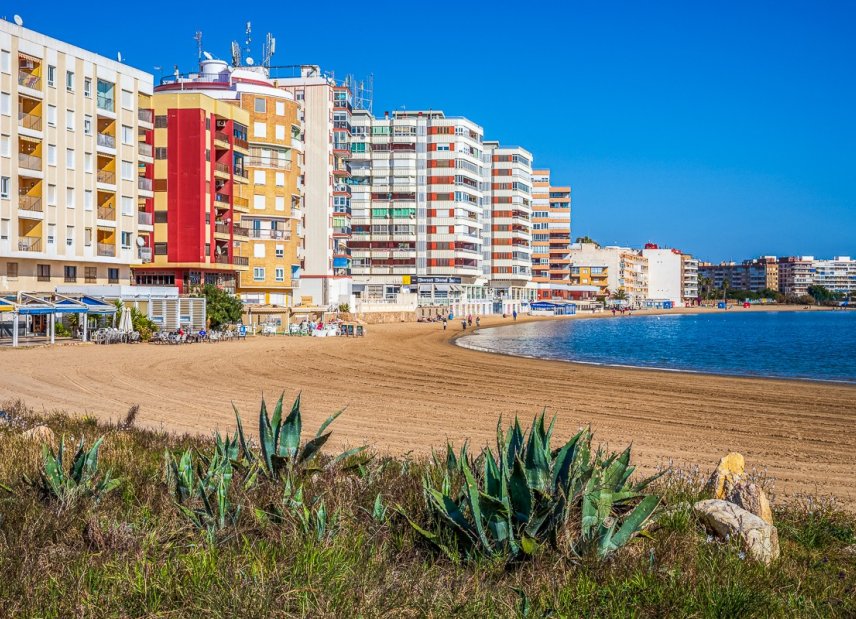 Resale - apartment -
Torrevieja - Acequion