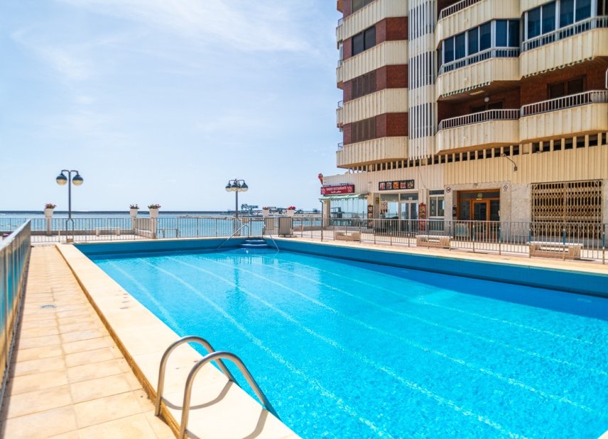 Resale - apartment -
Torrevieja - Acequion