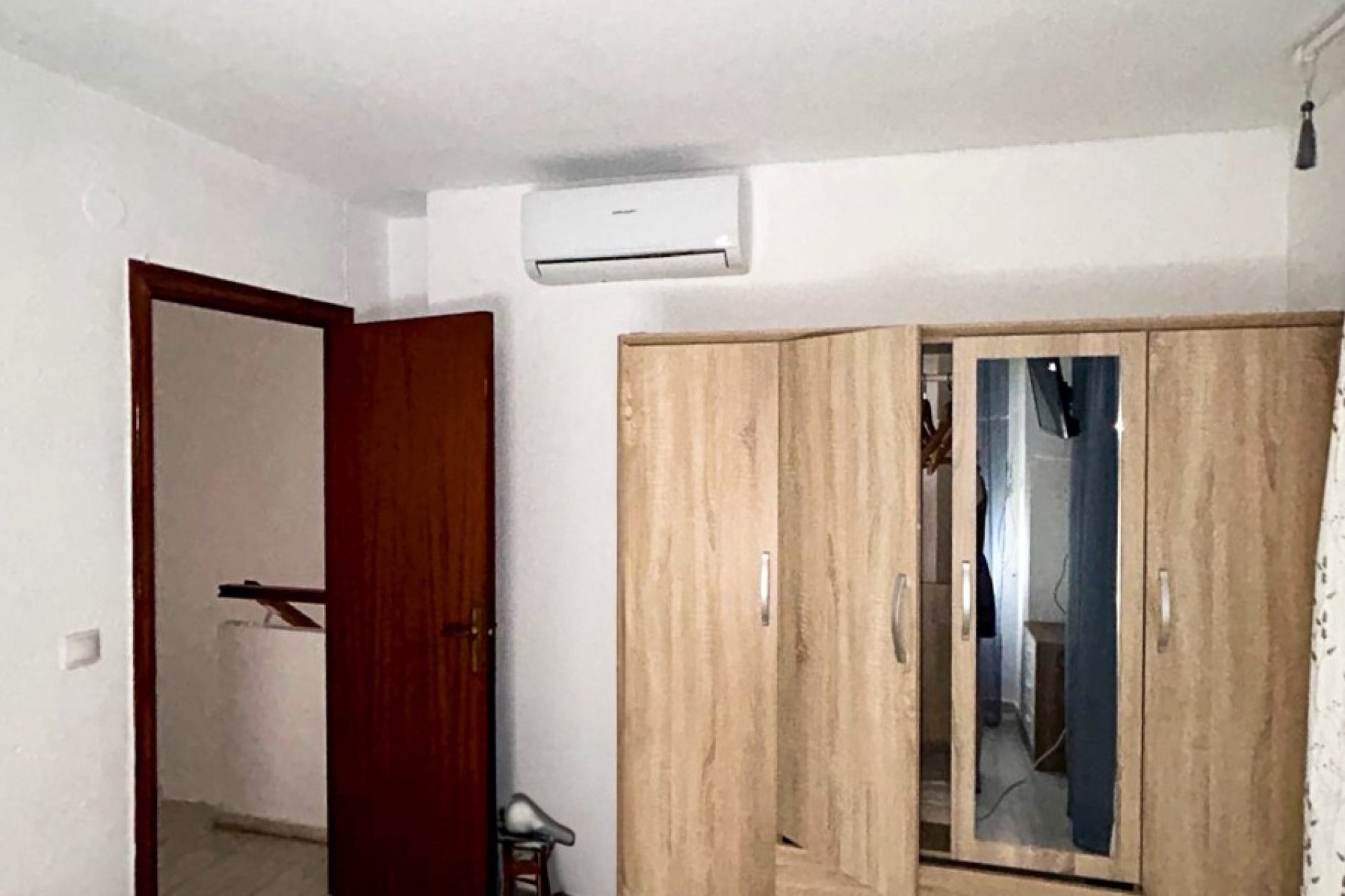 Resale - apartment -
Torrevieja - Center