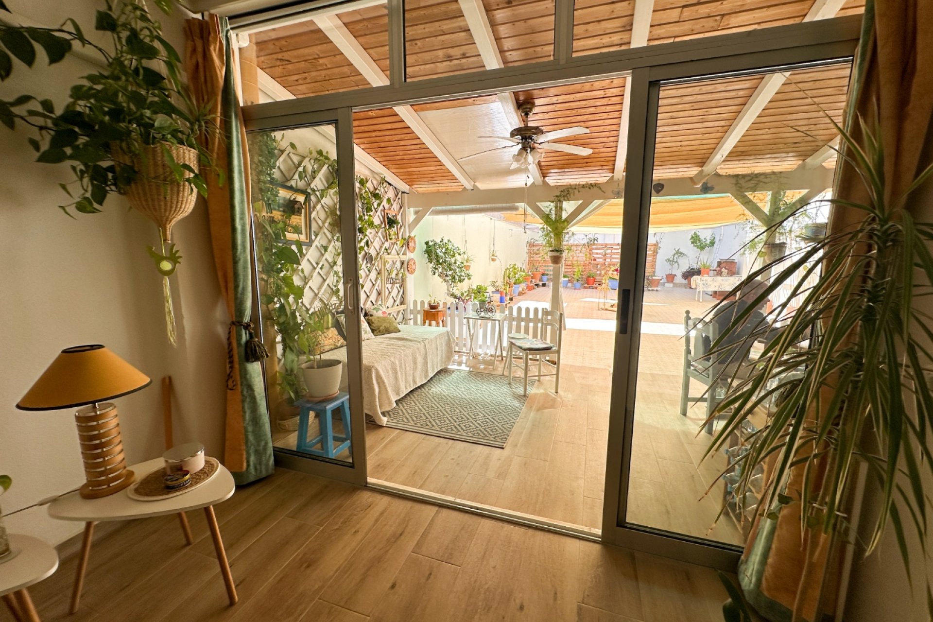 Resale - apartment -
Torrevieja - Center