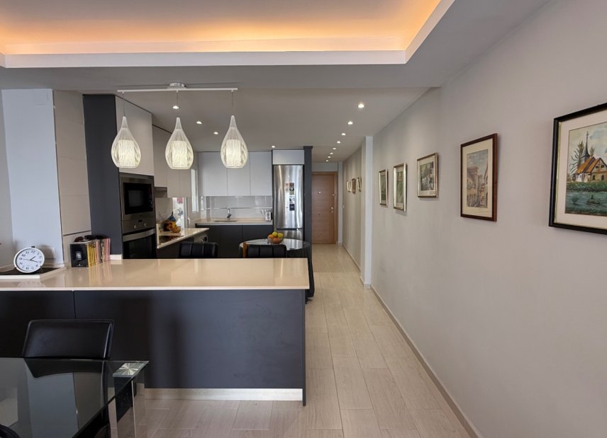 Resale - apartment -
Torrevieja - Costa Blanca