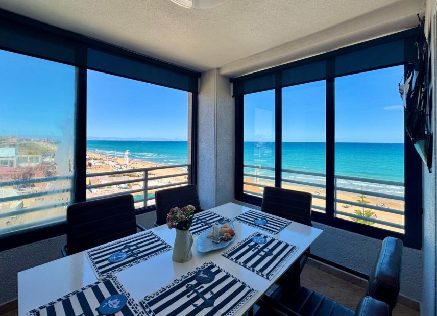 Resale - apartment -
Torrevieja - La Mata