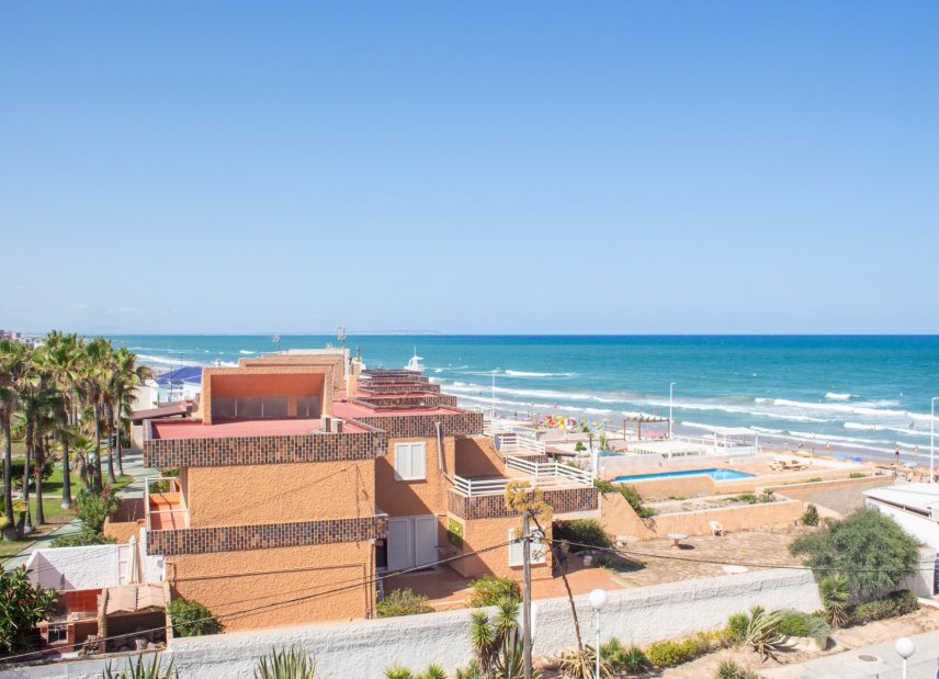 Resale - apartment -
Torrevieja - La Mata