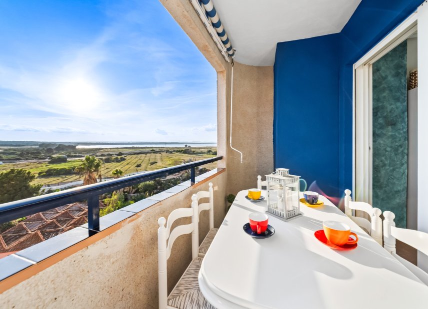 Resale - apartment -
Torrevieja - La Mata
