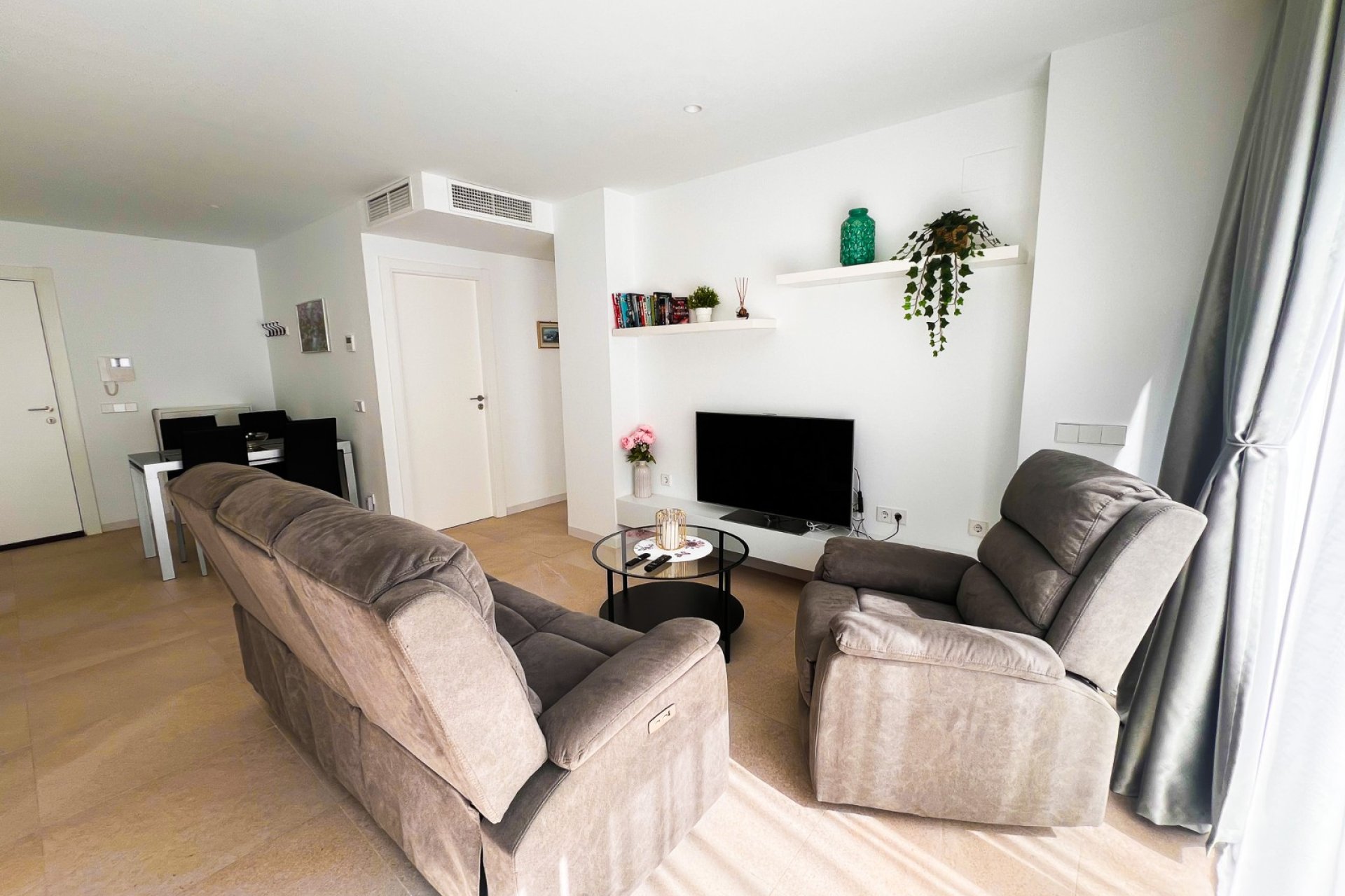 Resale - apartment -
Torrevieja - Los Balcones