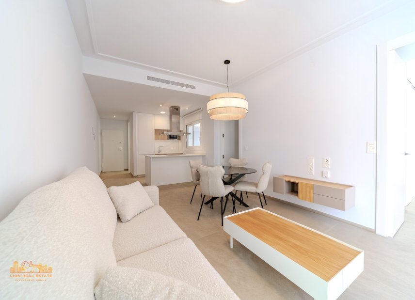 Resale - apartment -
Torrevieja - Los Locos