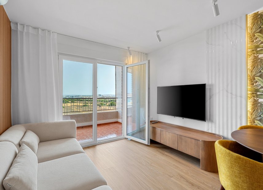 Resale - apartment -
Torrevieja - Punta Prima