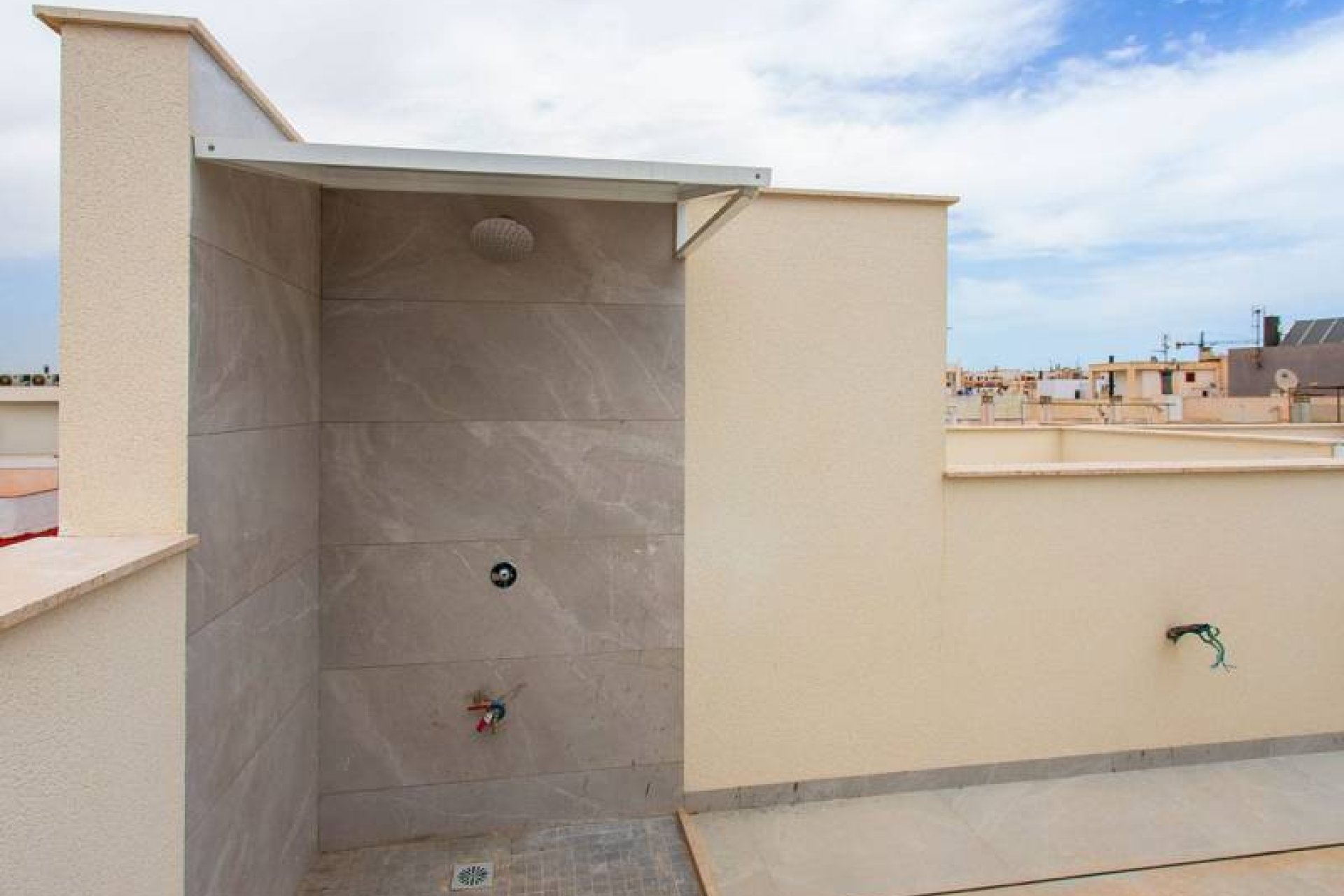 Resale - apartment -
Torrevieja