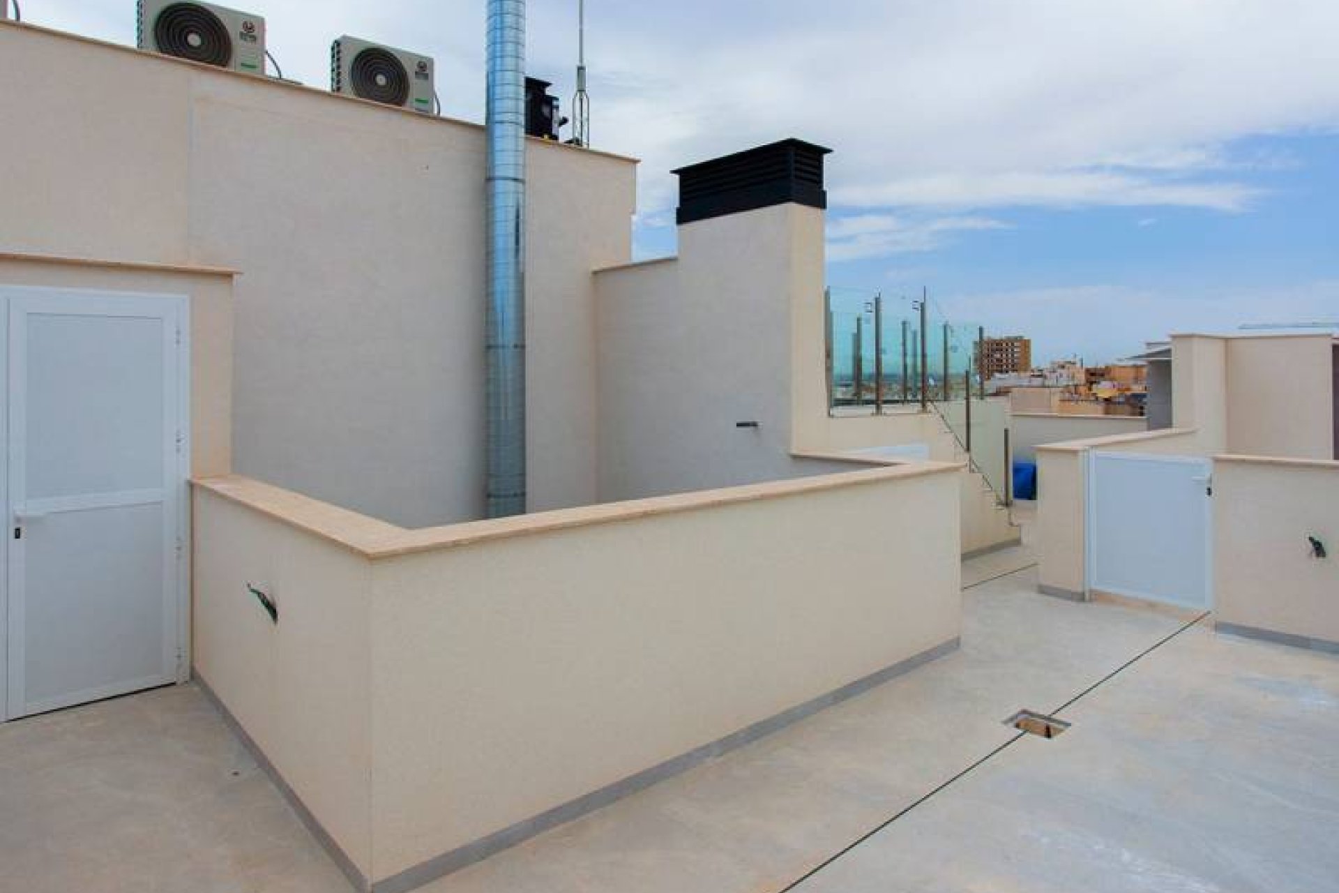 Resale - apartment -
Torrevieja