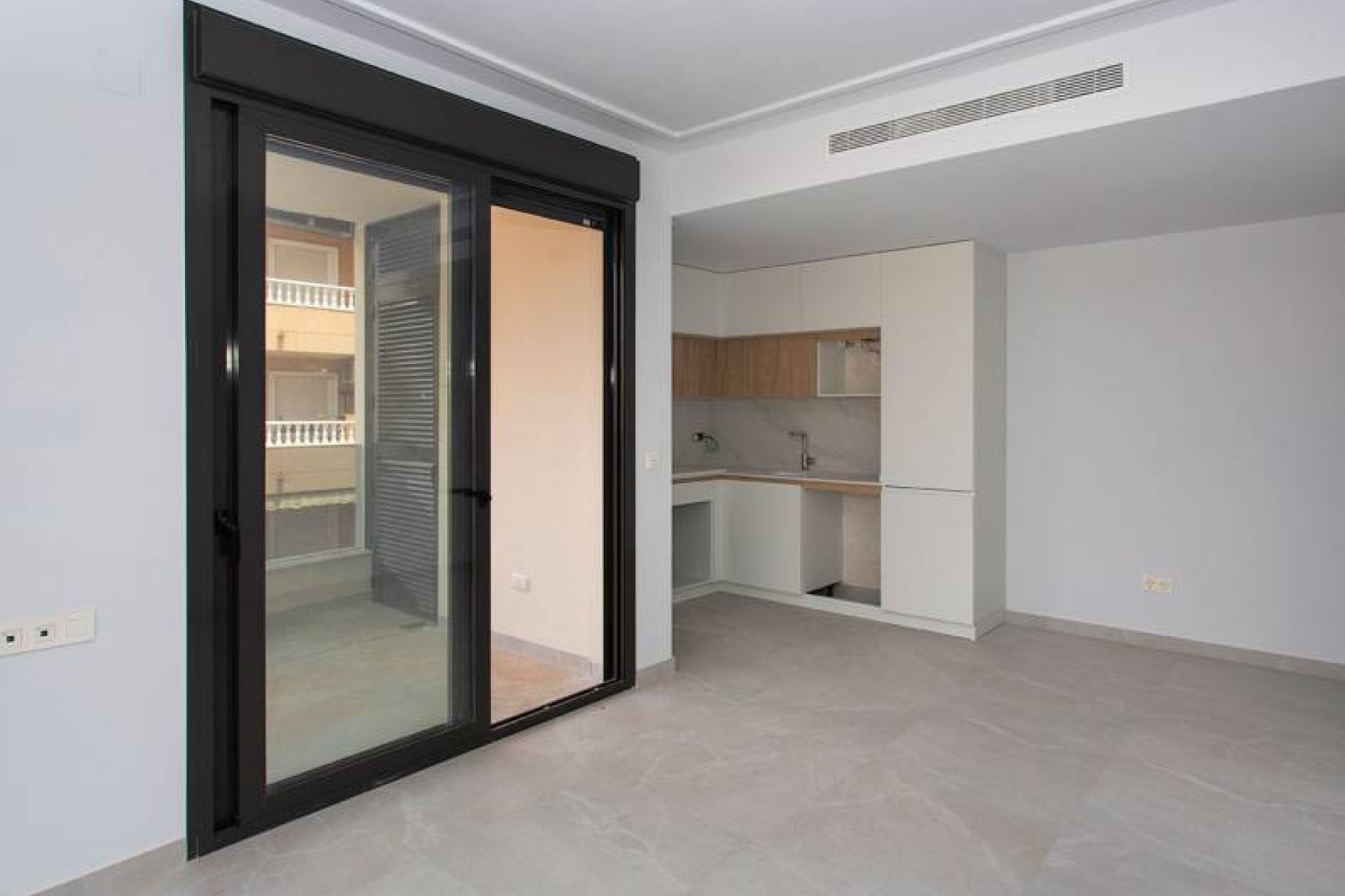 Resale - apartment -
Torrevieja