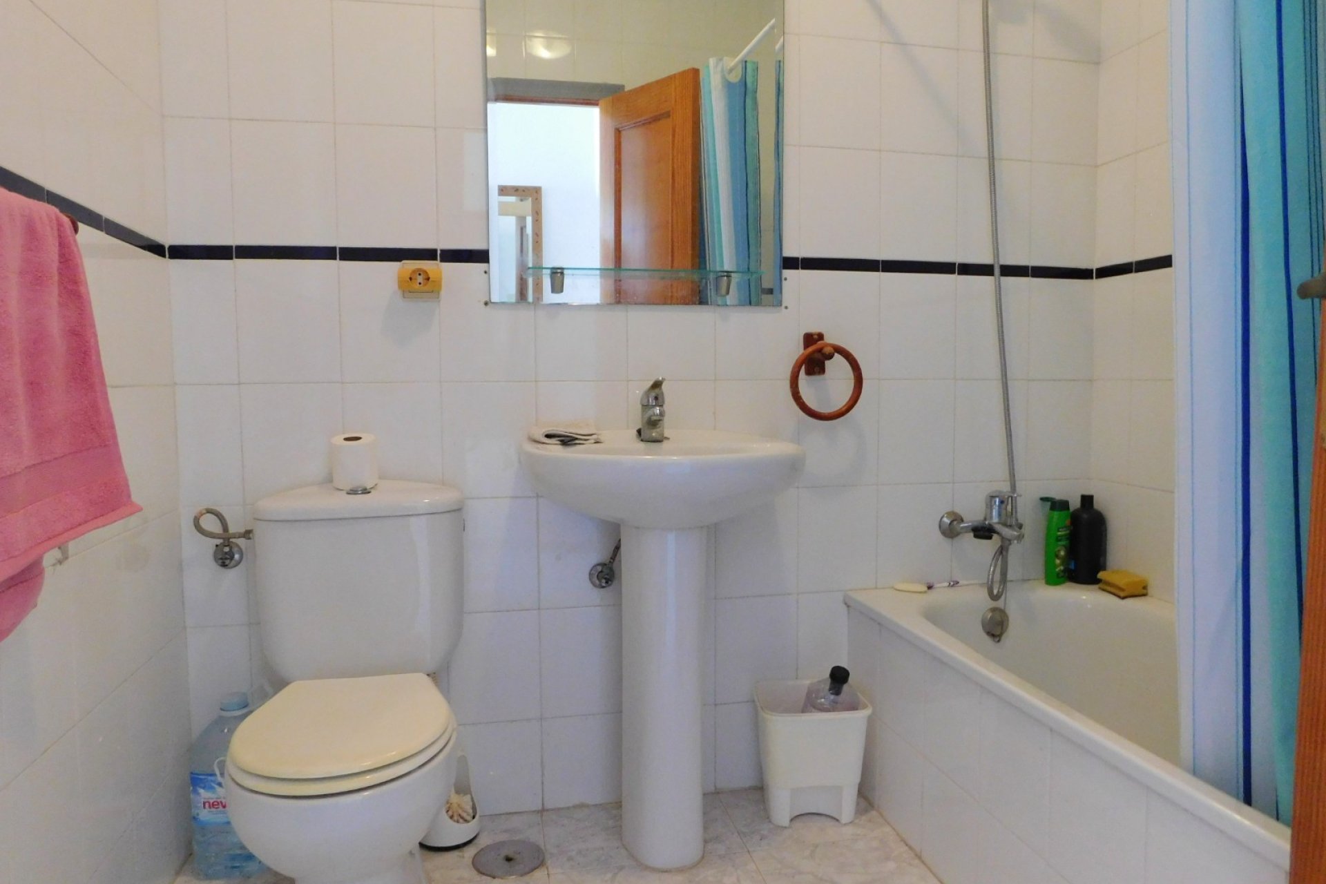Resale - apartment -
Villamartín