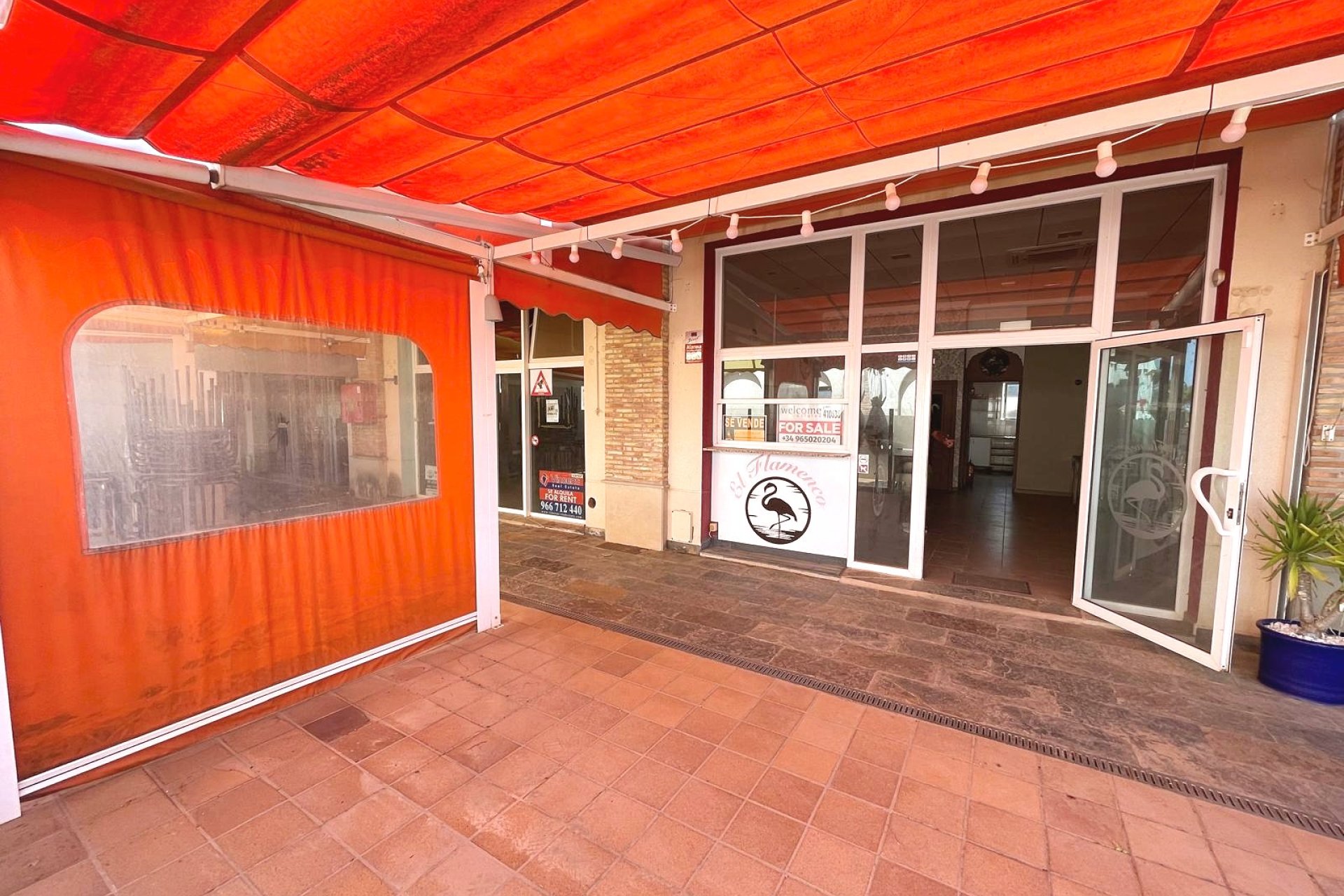 Resale - Commercial -
Algorfa - La finca Golf