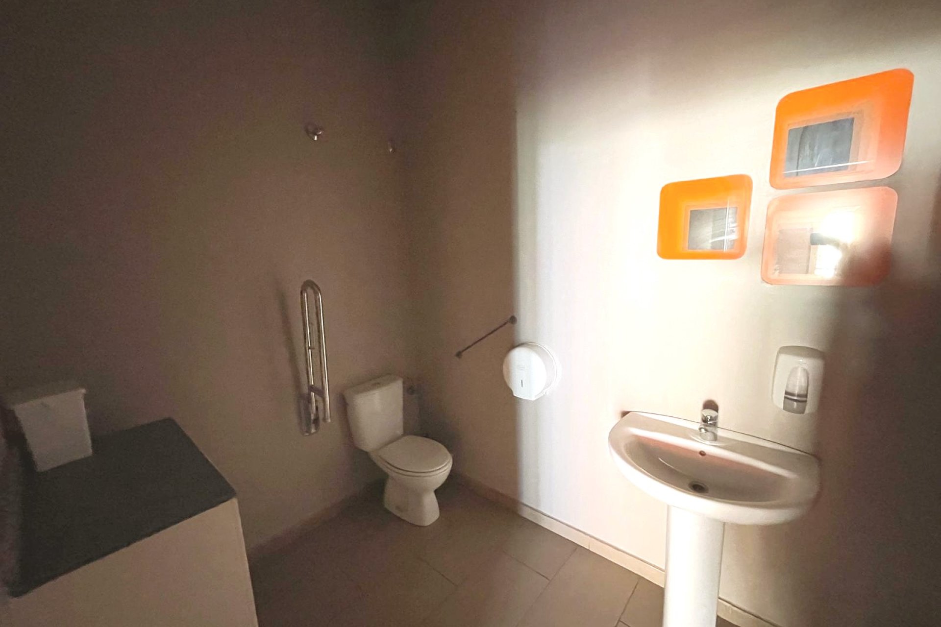 Resale - Commercial -
Algorfa - La finca Golf