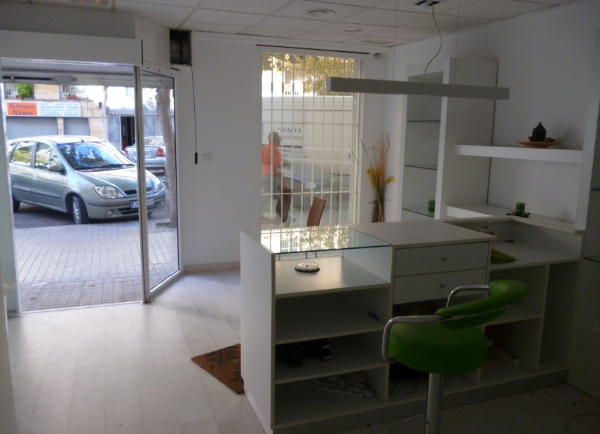 Resale - Commercial -
Elche