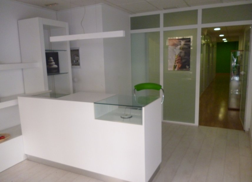 Resale - Commercial -
Elche