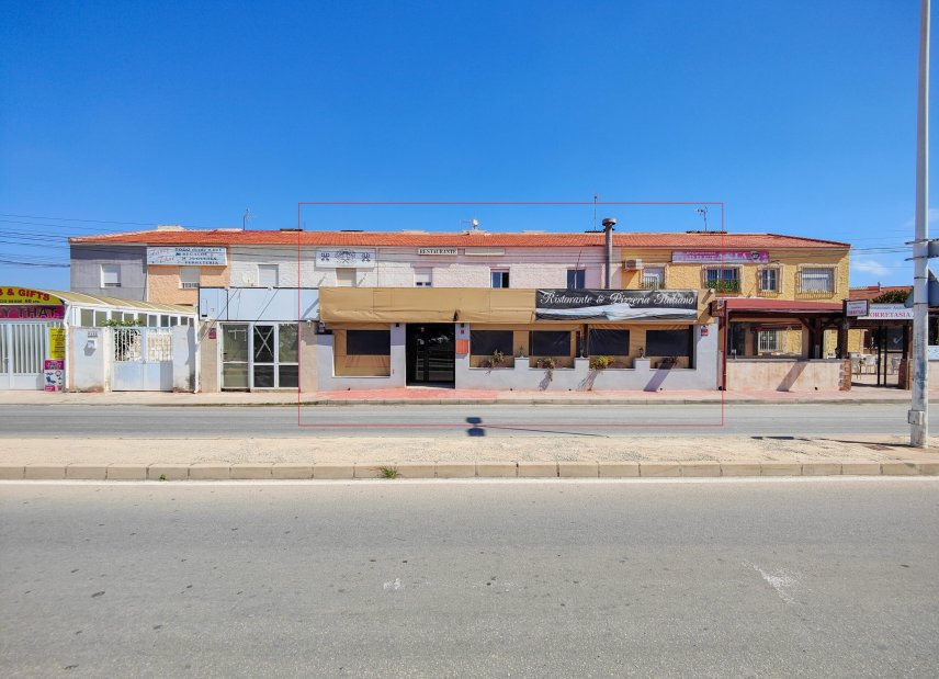 Resale - Commercial -
Torrevieja - La Siesta