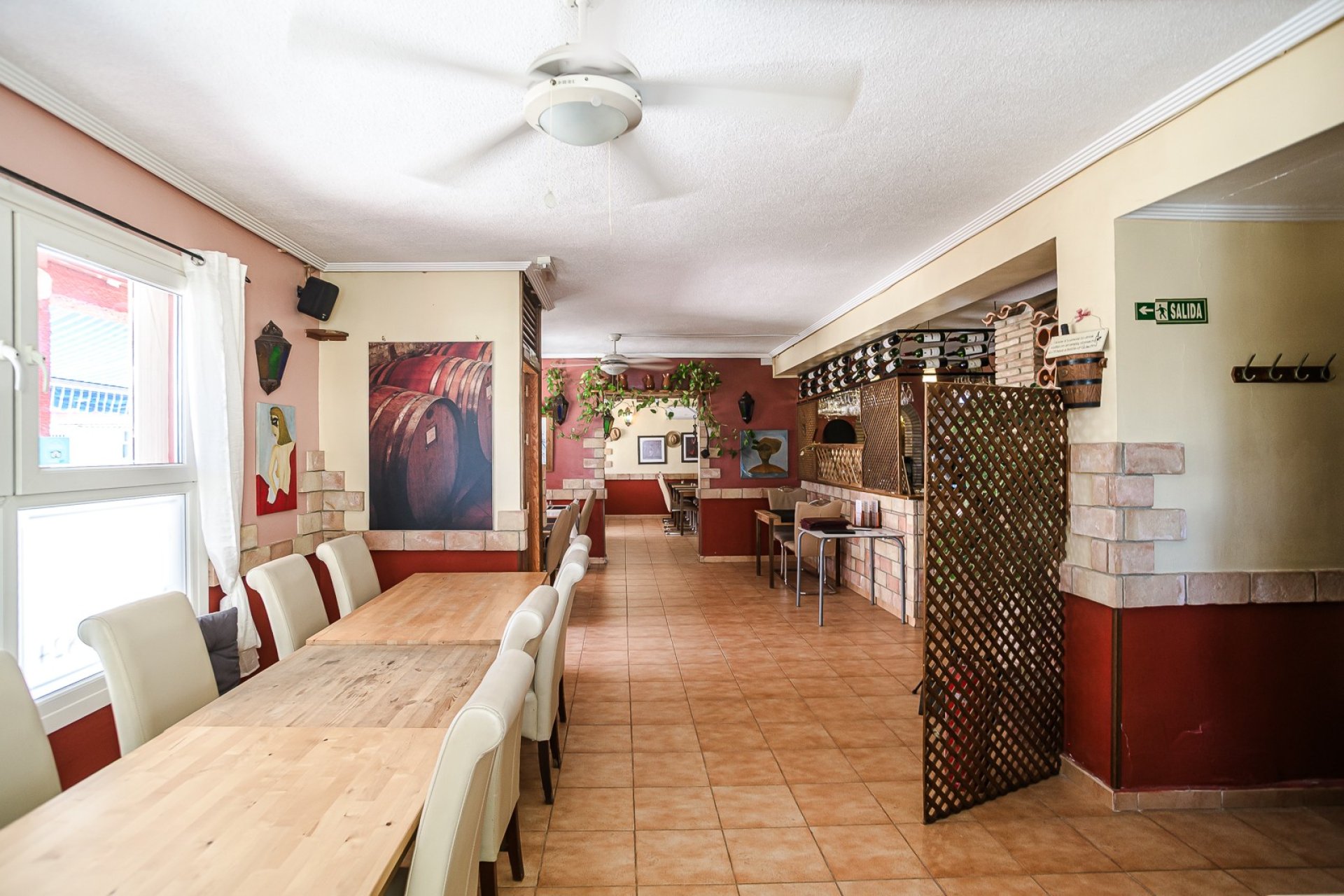 Resale - Commercial -
Torrevieja - La veleta