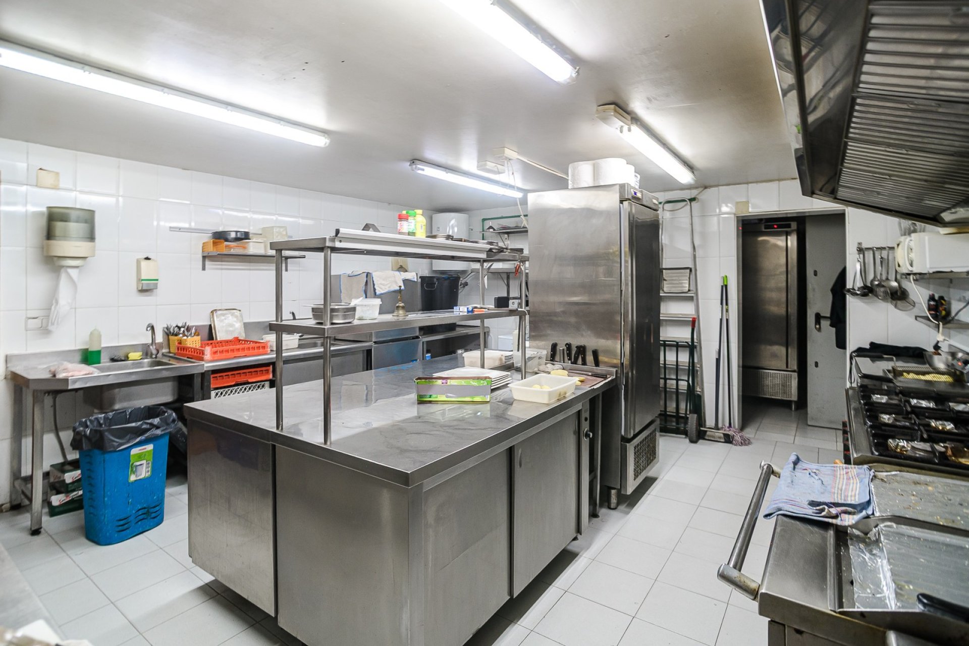 Resale - Commercial -
Torrevieja - La veleta