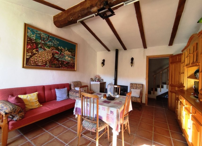 Resale - Country House -
Benifallim