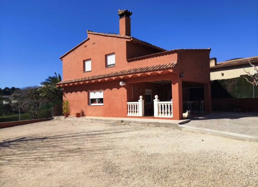 Resale - Country House -
Ontinyent