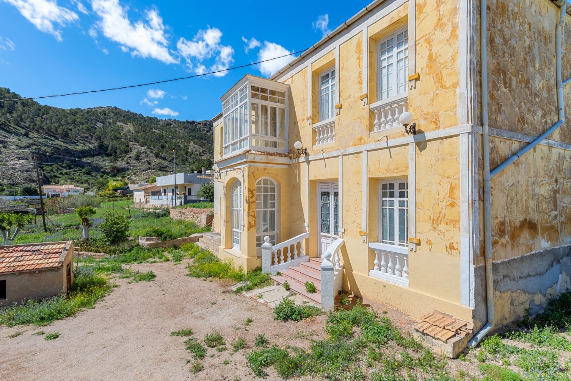 Resale - Country House -
Orihuela